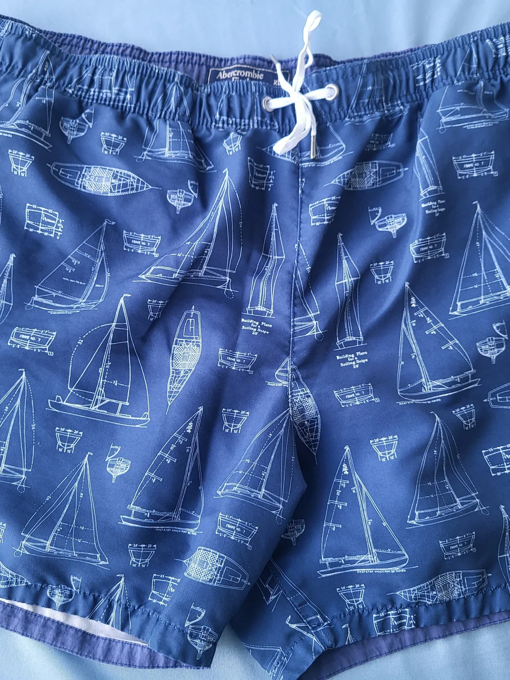Abercrombie & Fitch Blue Sailboat Print Men’s Swim Trunks